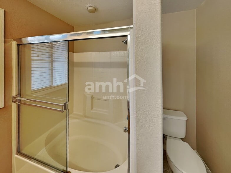 Building Photo - 9740 Powell Plateau Ct