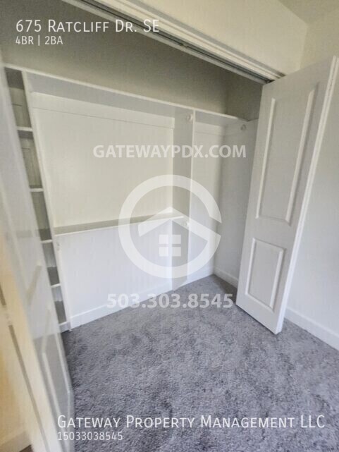 Building Photo - 675 Ratcliff Dr SE