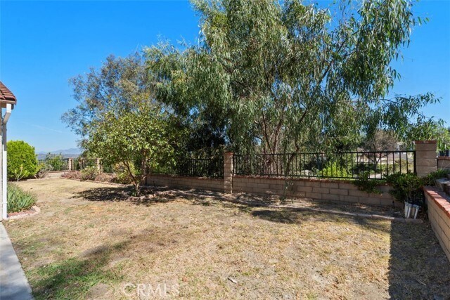 Building Photo - 474 Armitos Pl