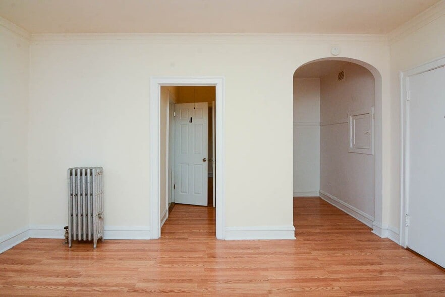 Building Photo - 1848 N Humboldt Blvd