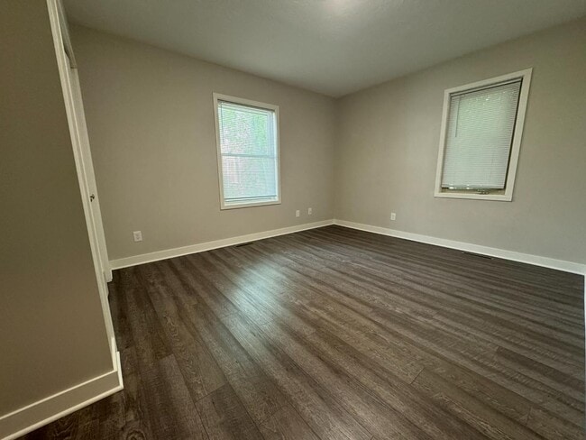 Building Photo - 1012 Jackson St NW