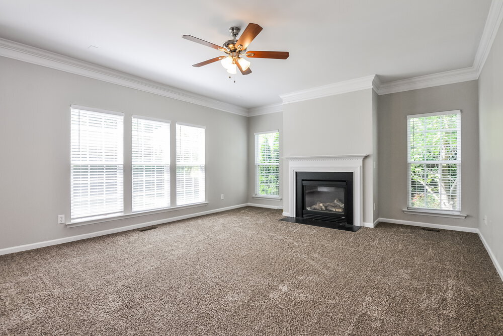 Building Photo - 5324 Sapphire Springs Dr