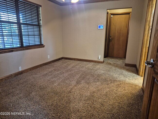 Building Photo - 1729 Coulee Ave