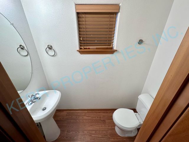 Building Photo - Spacious 3-Bed Oasis with 1.5 Baths in Portland – Your Next Home Awaits!