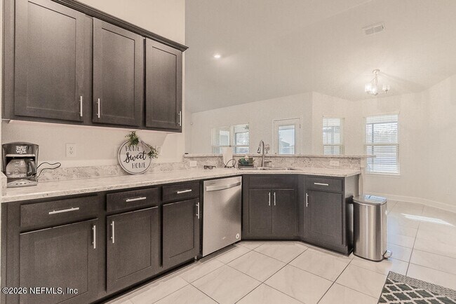 Building Photo - 12619 Weeping Branch Cir