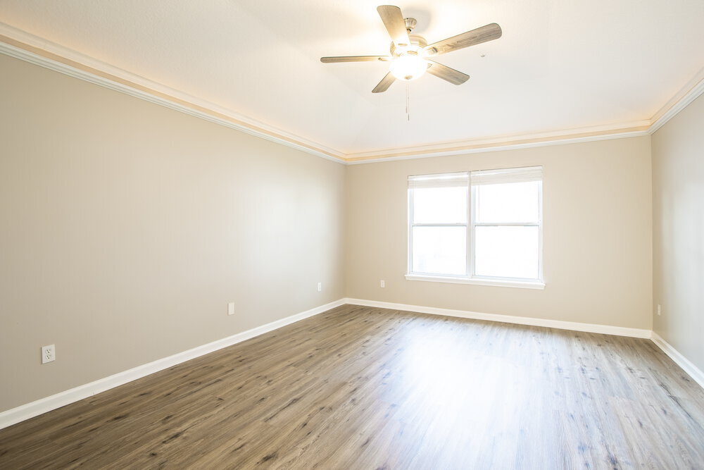 Building Photo - 906 Thoroughbred Dr