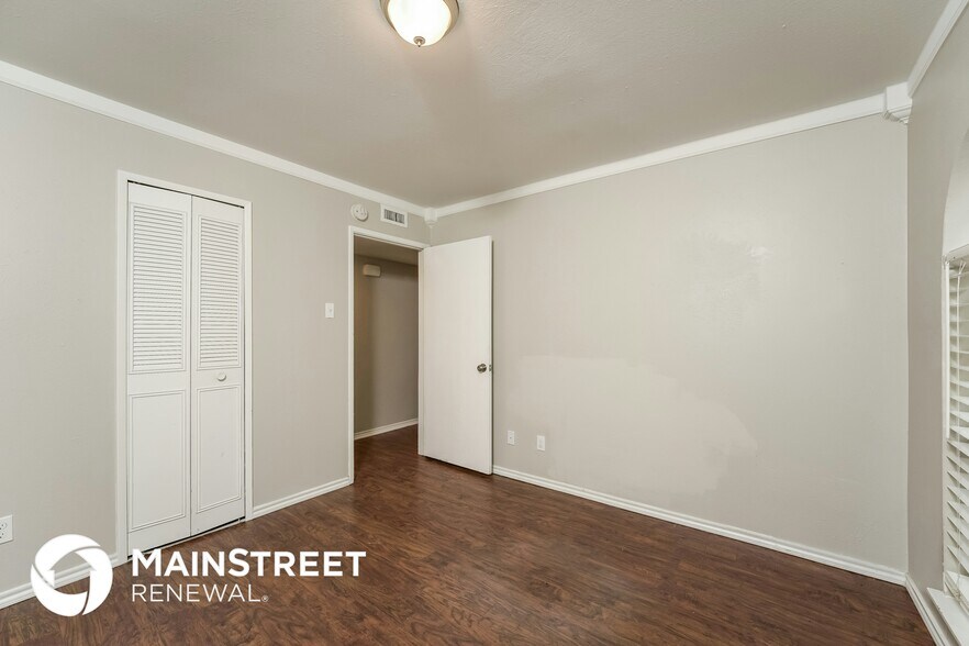 Building Photo - 1412 Natchez Dr