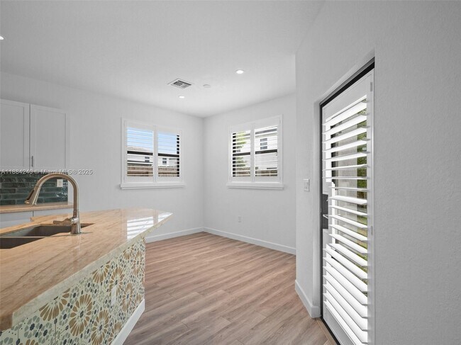 Building Photo - 13362 SW 284th St