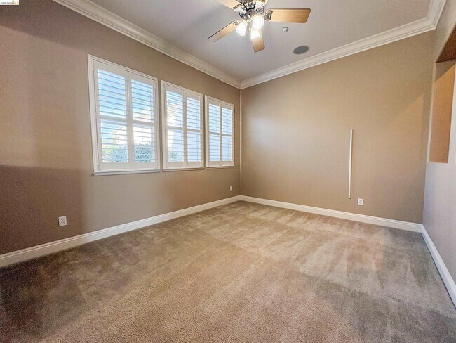 Building Photo - 2497 Winged Foot Rd
