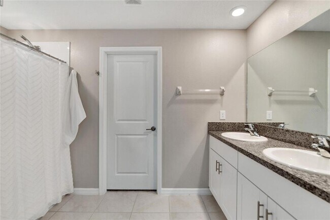 Building Photo - 3107 Oyster Cv St