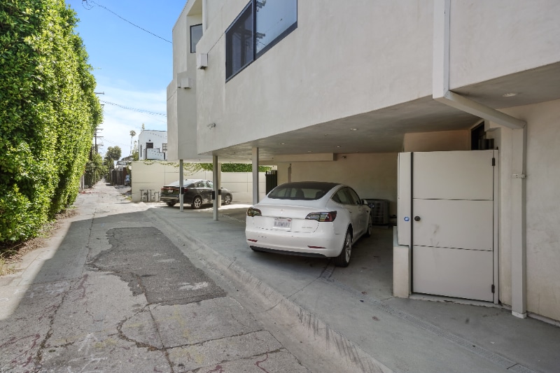 Building Photo - 1212 Electric Ave