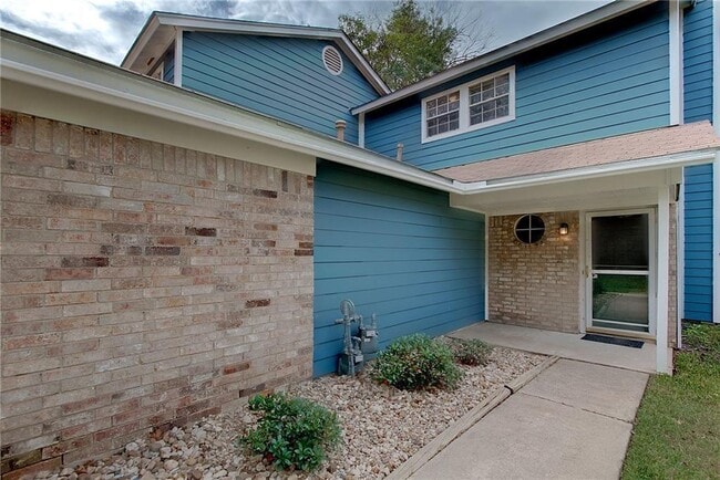 Building Photo - 12216 Tyson Cove