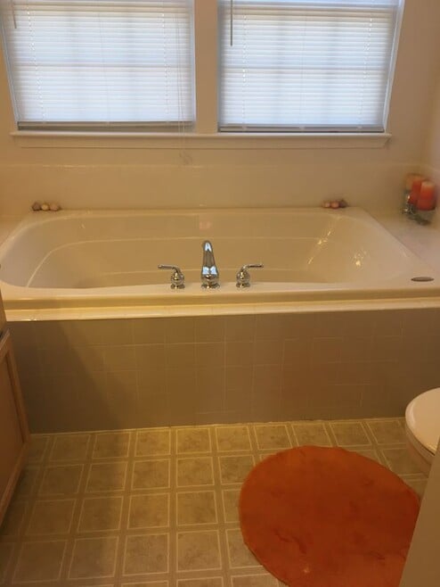 Building Photo - 315 Dark Star Way