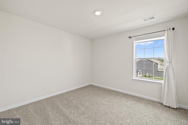 Building Photo - 177 Schyrock Dr