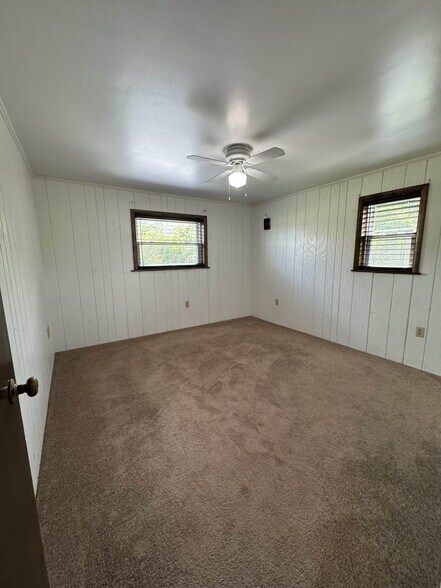 Bedroom - 107 Main St