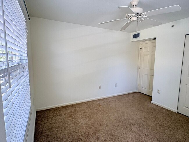 Building Photo - 4127 Residence Drive