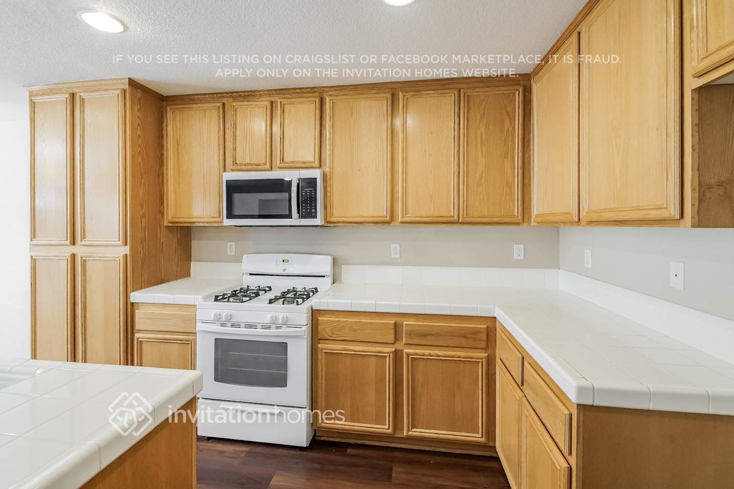 Building Photo - 45315 Stadium Ln