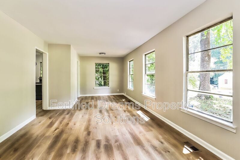 Building Photo - 3680 Yale Ave