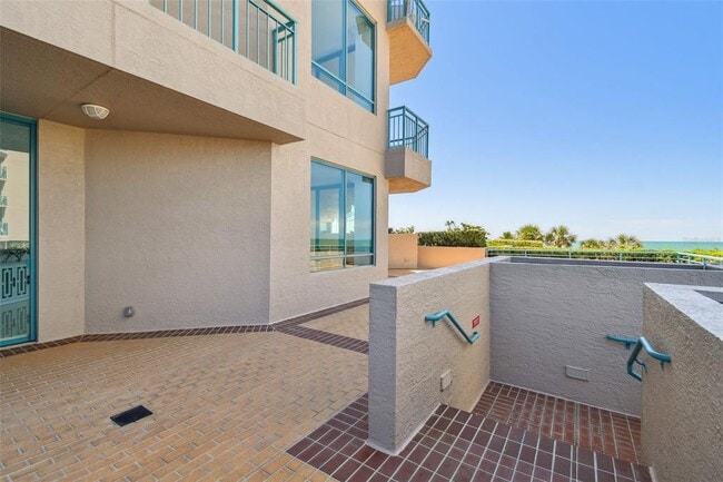 Building Photo - 1560 Gulf Blvd