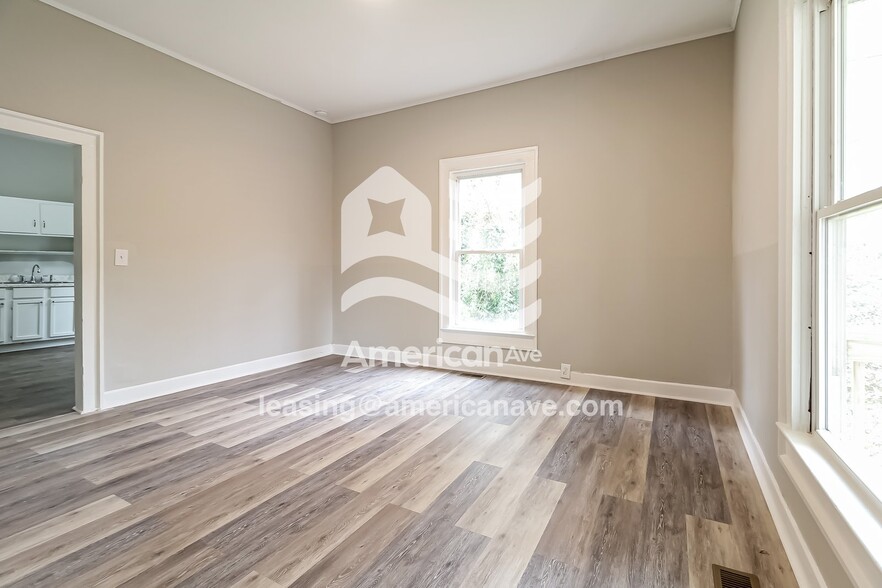 Building Photo - 6 Arkmain St