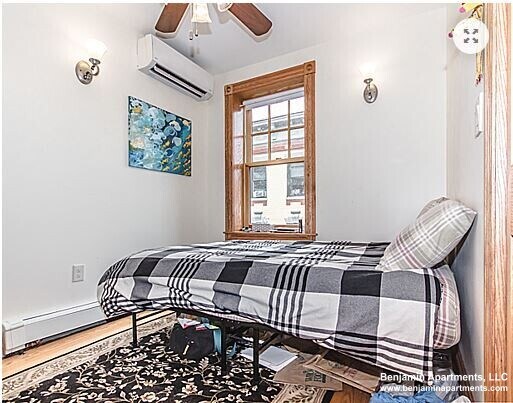 Building Photo - 16 S Russell St