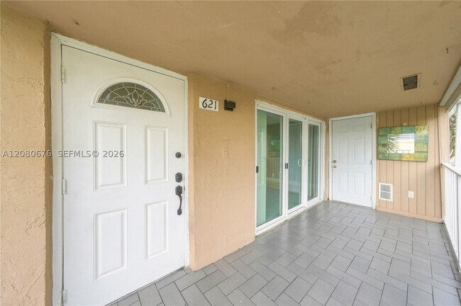 Building Photo - 8410 SW 154th Cir Ct