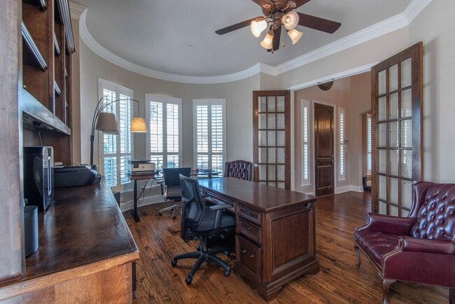 Building Photo - 2264 Hermitage Dr