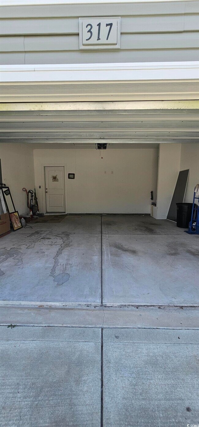 Building Photo - 317 Brighton Pl