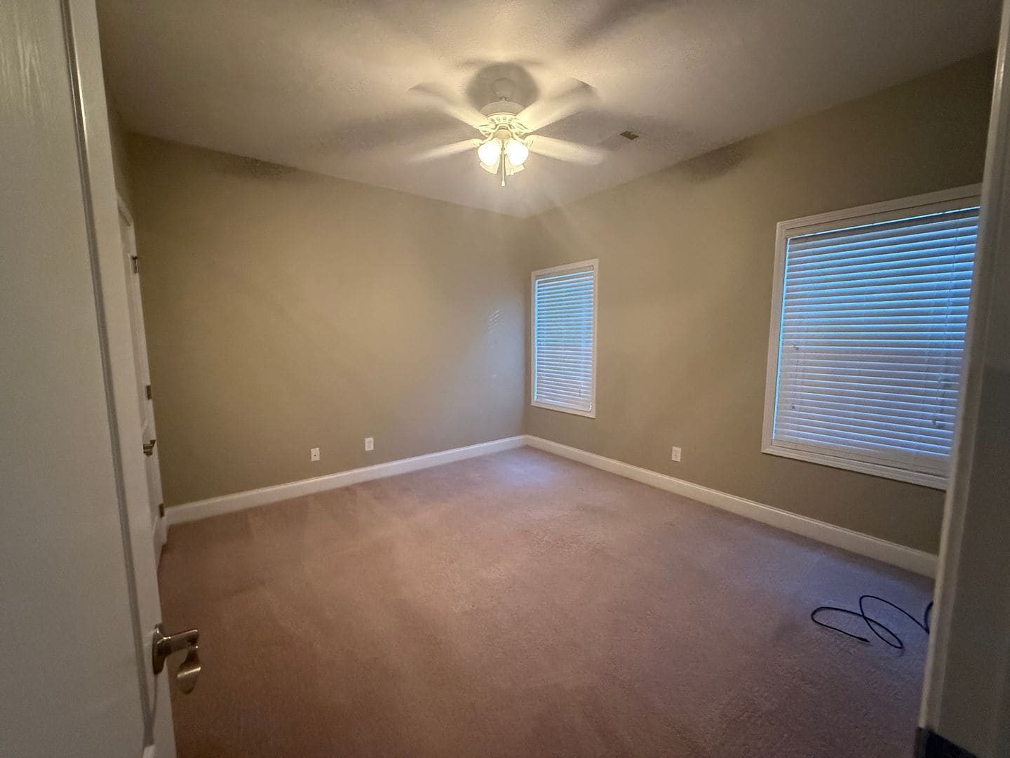 Building Photo - One Level Garden Home in Athena Park