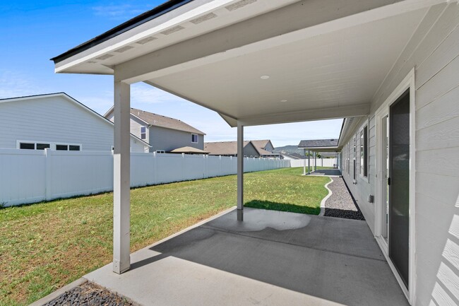 Building Photo - 1623 N Selkirk Rd