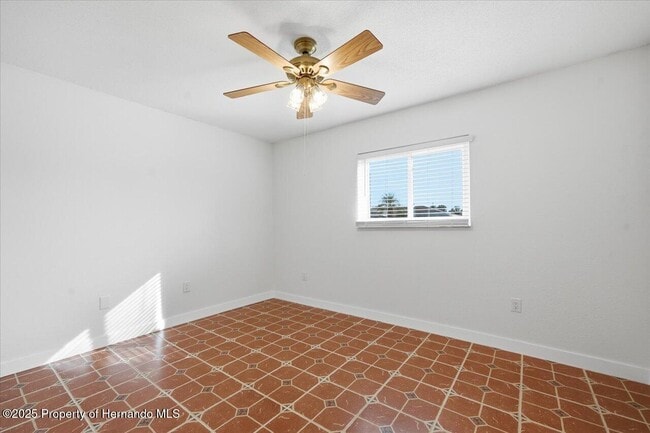 Building Photo - 7527 Hatteras Dr