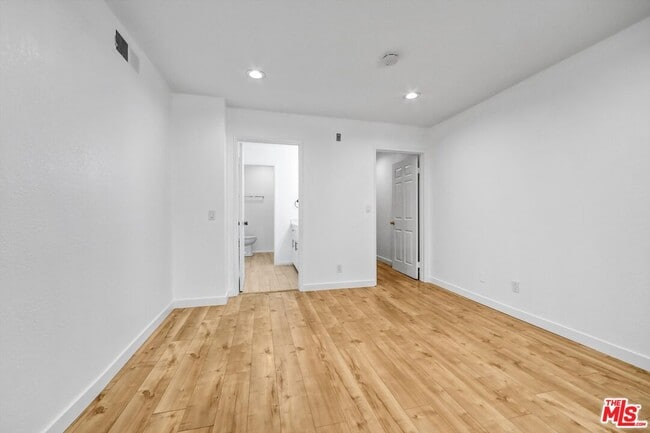 Building Photo - 1355 N Sierra Bonita Ave