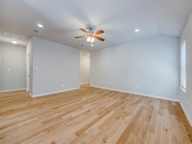 Building Photo - 3715 Brookstone Dr