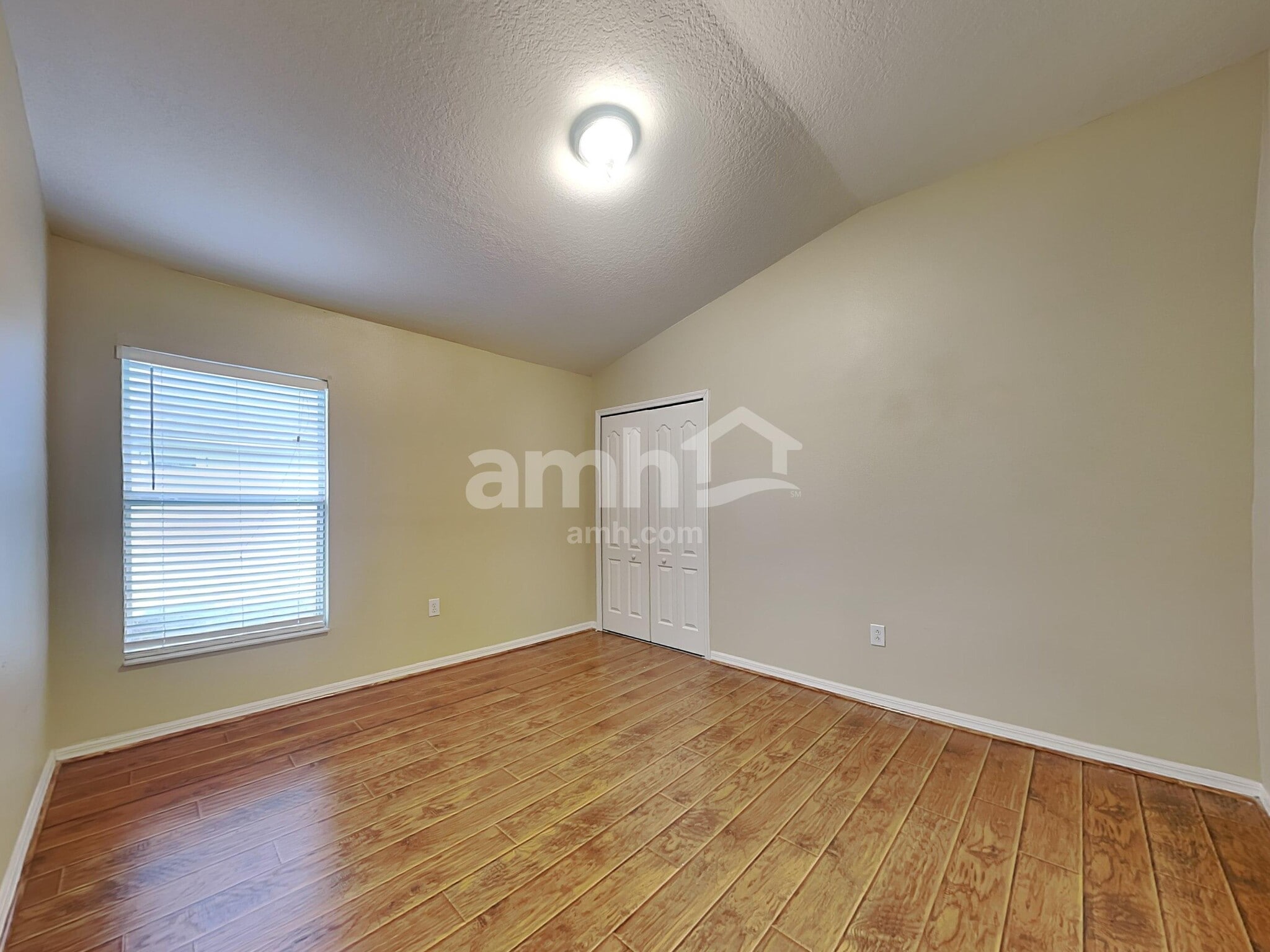 Building Photo - 15511 Montilla Loop