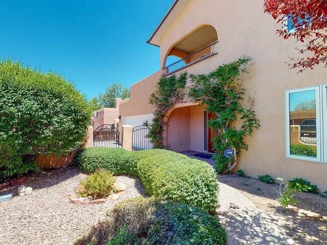 Building Photo - 3254 Nizhoni Dr