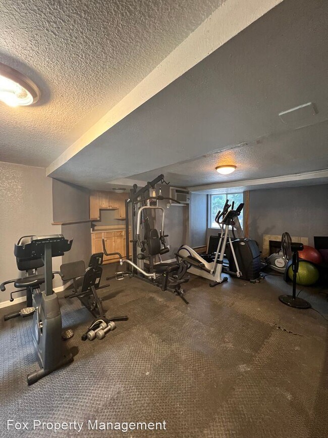 Building Photo - 2 br, 1 bath House - 336 N. Grant Street U...