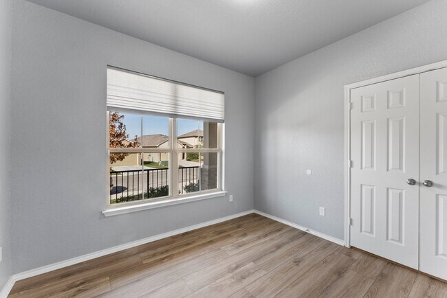 Building Photo - 5710 Abiding Way