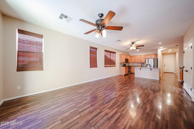 Building Photo - 7335 W Desert Mirage Dr