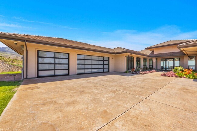 Building Photo - Luxury Ocean View Estate with Infinity Poo...