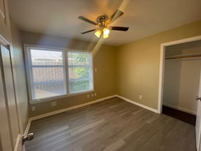 Building Photo - 4022 Lowman St