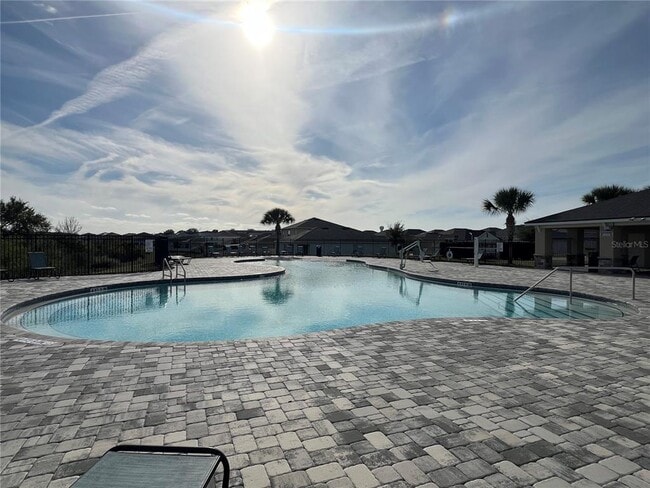 Building Photo - 1143 Cambridge Dr