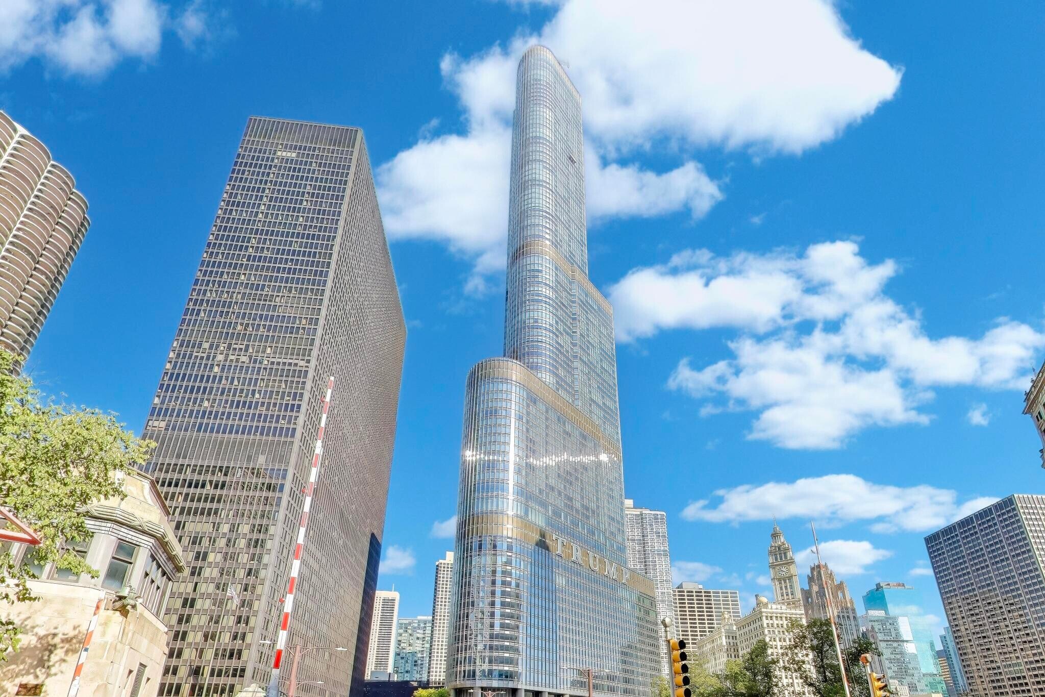 Building Photo - 401 N Wabash Ave