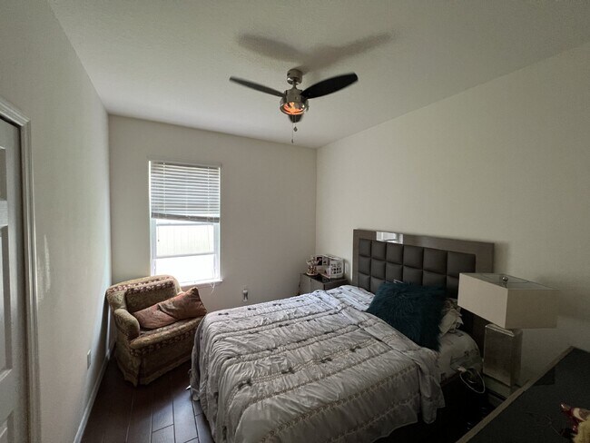 Building Photo - "Spacious 4-Bedroom Lutz Home with Elegant...