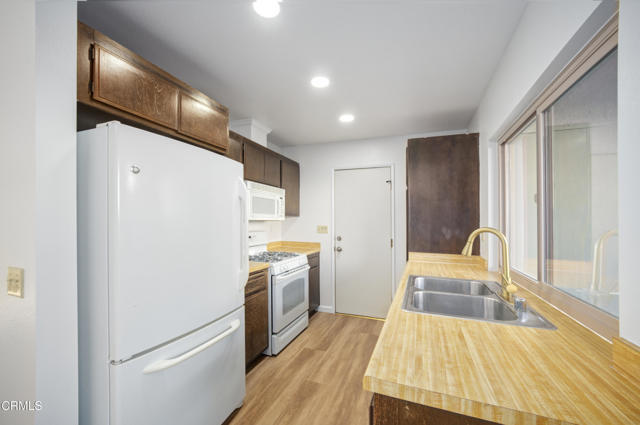 Building Photo - 1534 Eland Ln