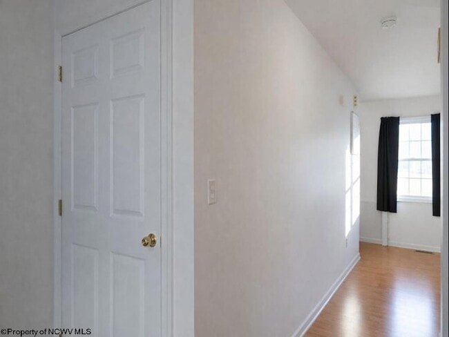 Building Photo - 1340 Headlee Ave