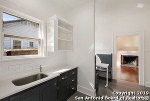 Building Photo - 6 French Ct