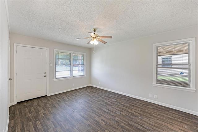 Building Photo - 4713 Laverda Dr