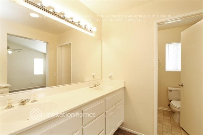 Building Photo - 1442 Nutmey Ln