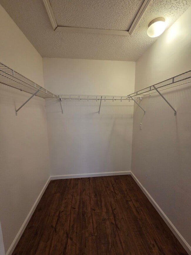 Building Photo - $2,350 - 4 Bedroom 2.5 Bathroom Unfurnished Home Near WCU