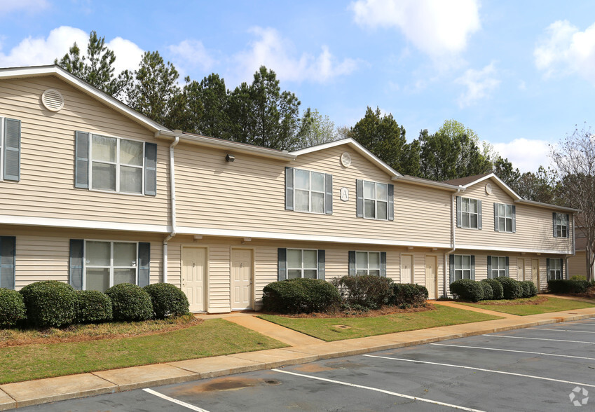 Vineyard Hill - 600 S Pine Hill Rd Griffin GA 30224 | Apartment Finder